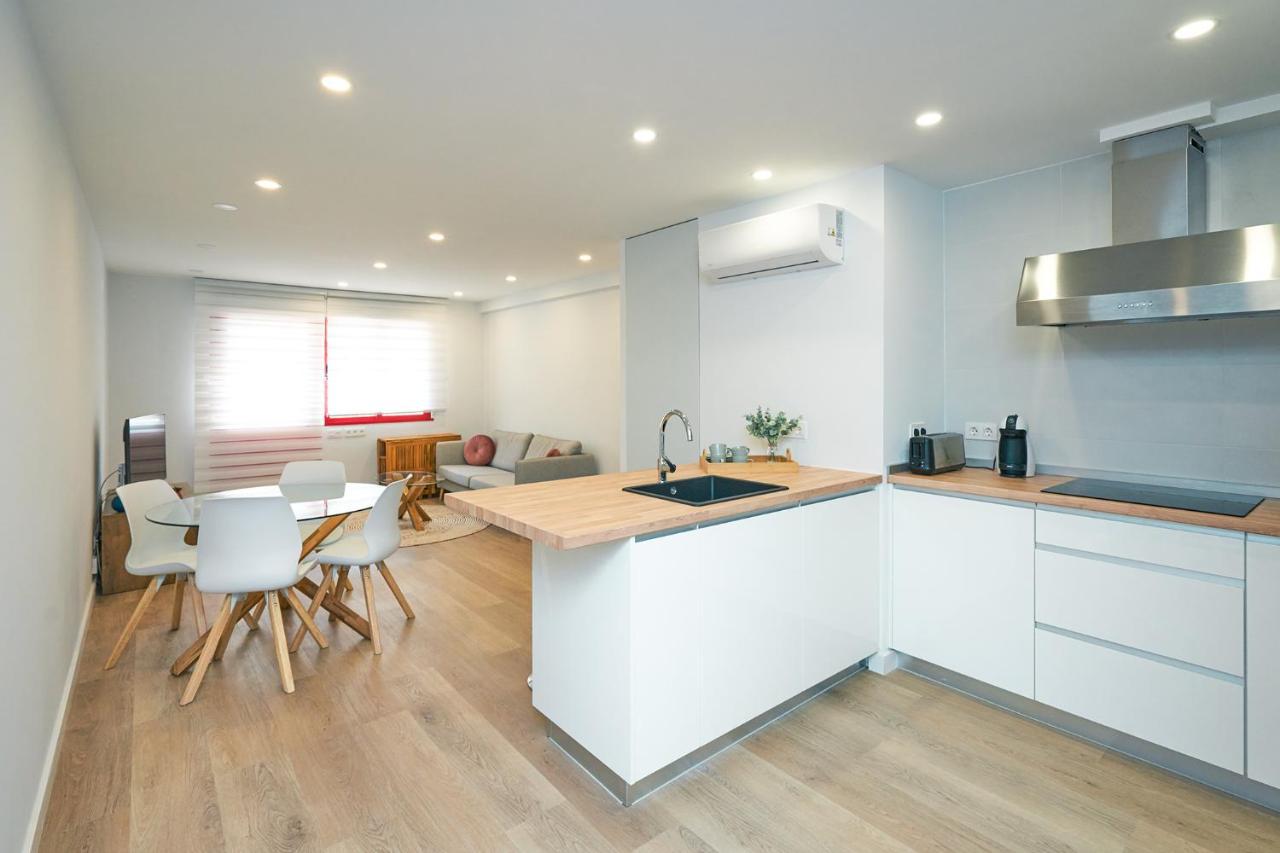 Urbanizacion Con Piscina Arnelas סנשנשו מראה חיצוני תמונה