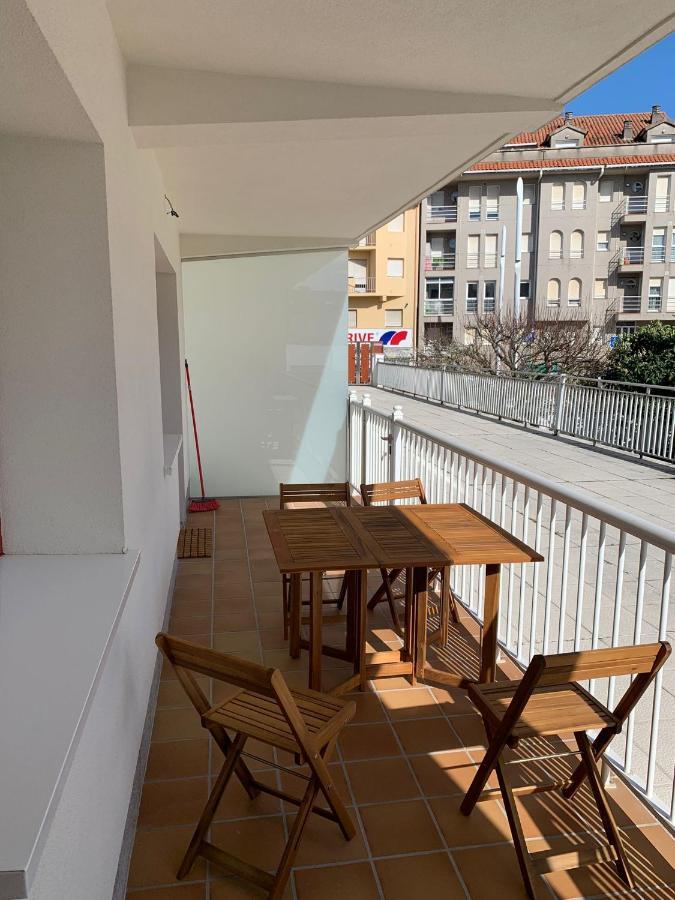 Urbanizacion Con Piscina Arnelas סנשנשו מראה חיצוני תמונה